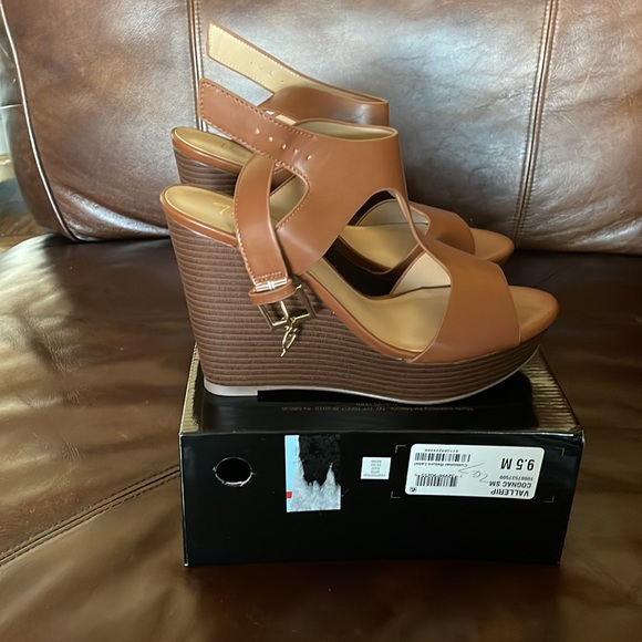 Cognac open toe wedge sandal - Picture 3 of 6